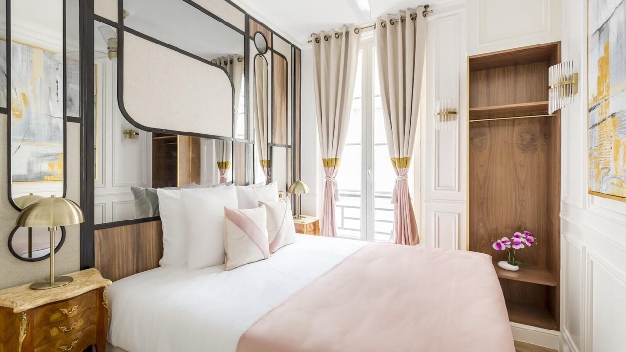 Photo of Bedroom in Chaussee-d'Antin