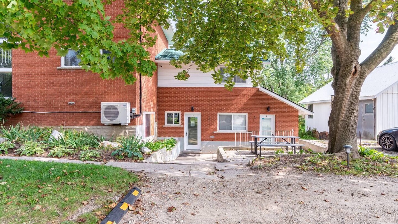 Photo of Outdoor in Waterloo
