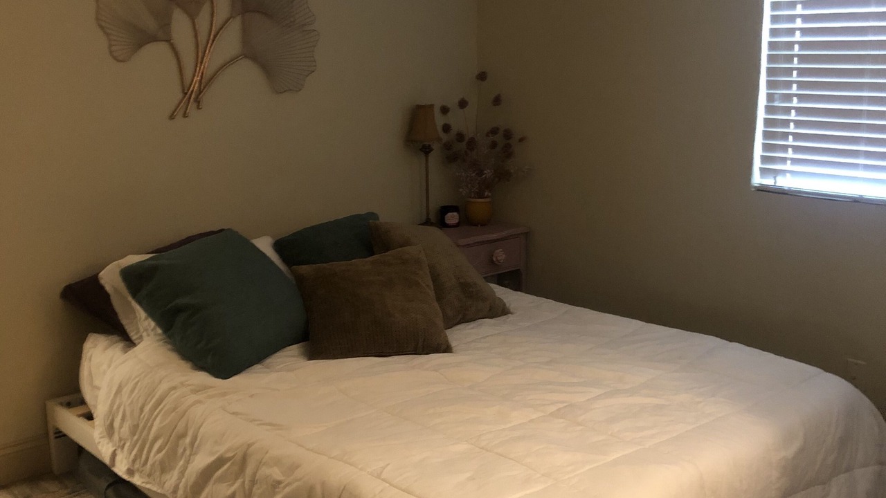 Photo of Bedroom in Baldwin Park