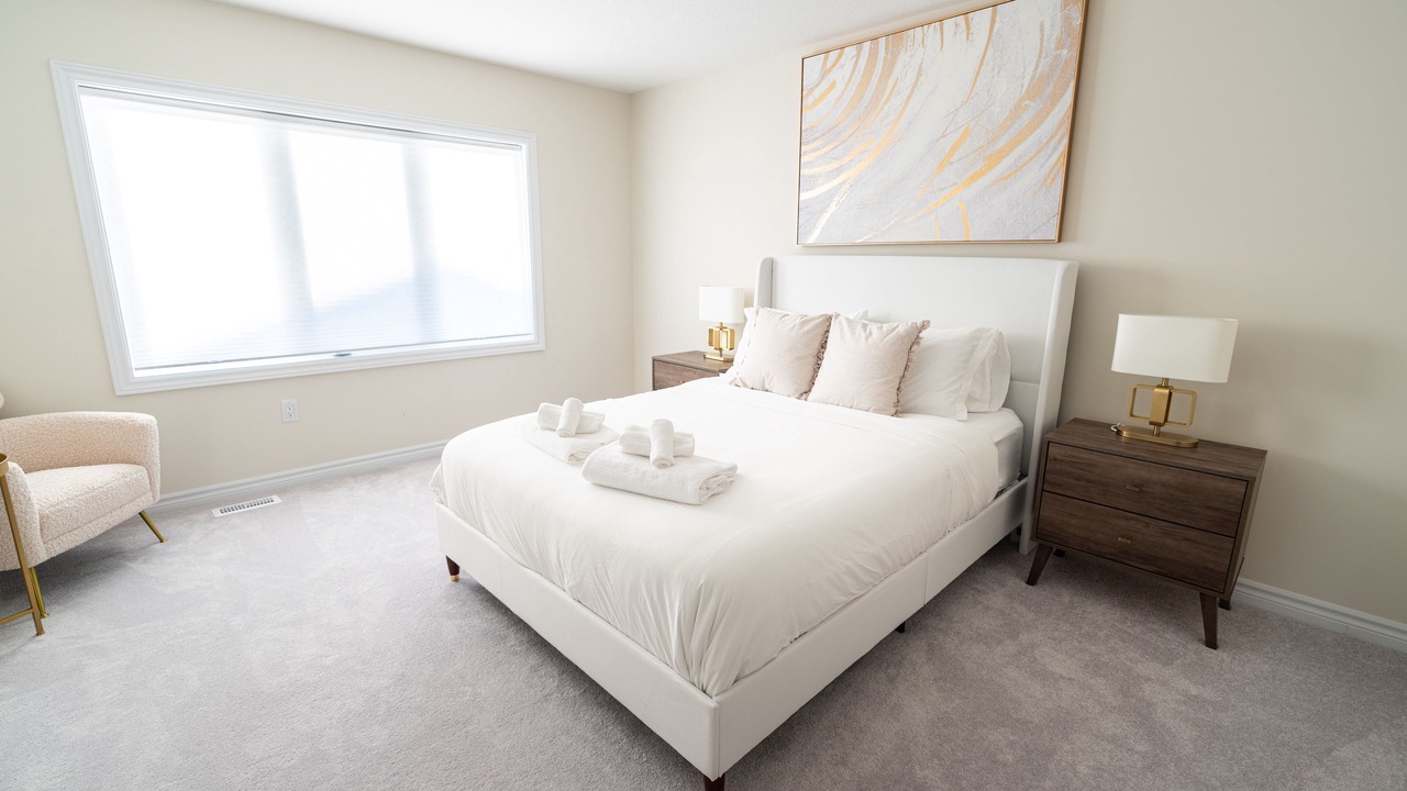 Photo of Bedroom in Thorold