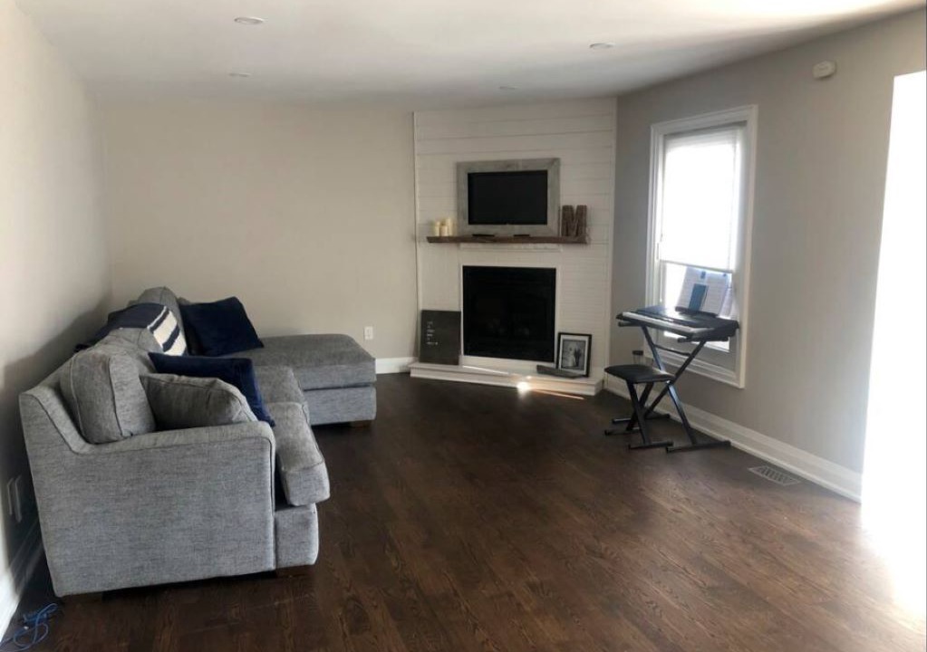 Photo of Livingroom in Erin Mills