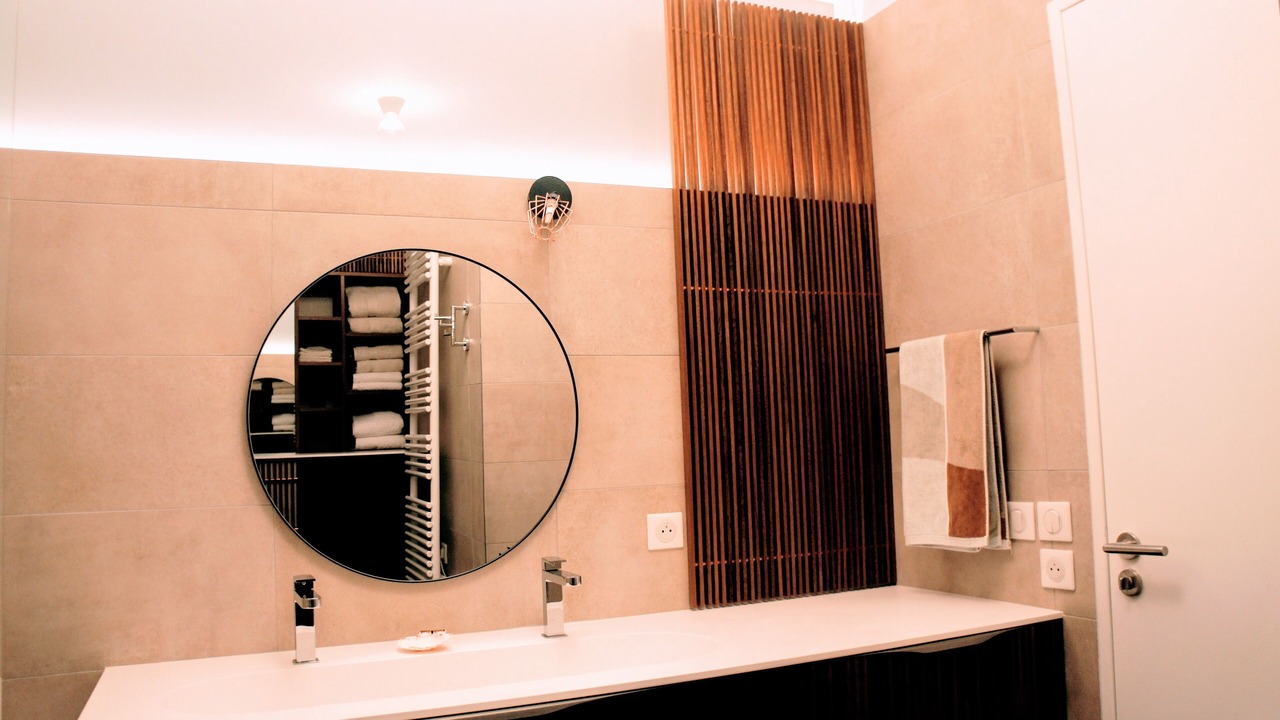 Photo of Bathroom in Saint-Victor