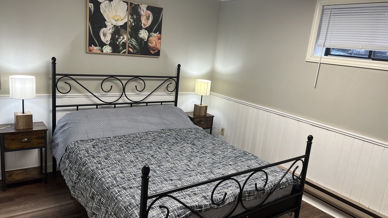 Photo of Bedroom in Greater Napanee