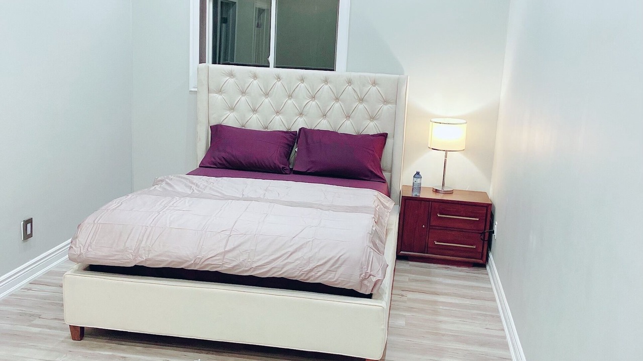 Photo of Bedroom in King