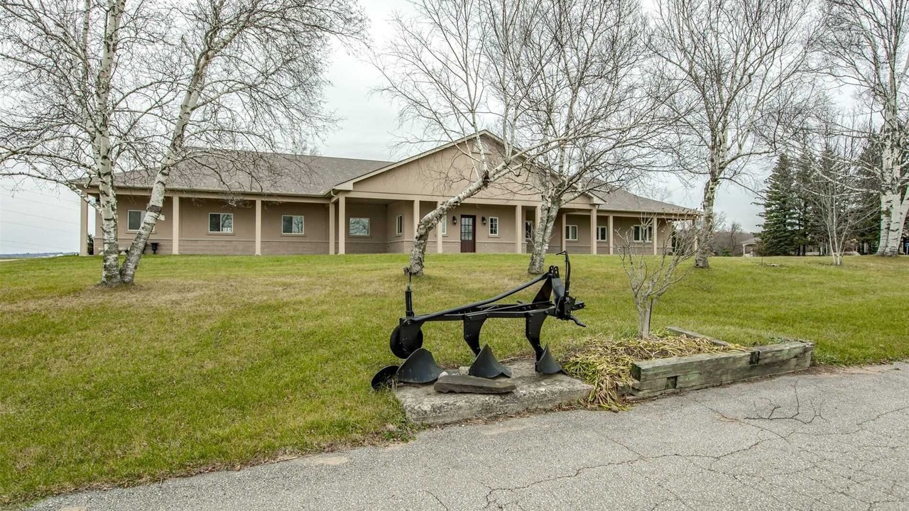 Photo of Outdoor in King