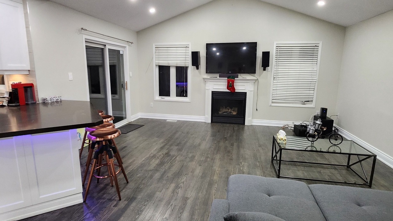 Photo of Livingroom in Mississauga