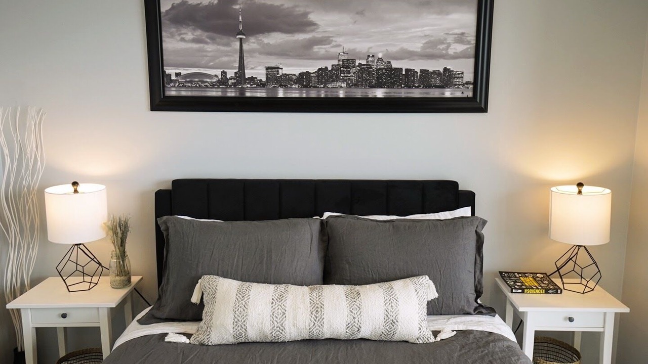Photo of Bedroom in Yorkville