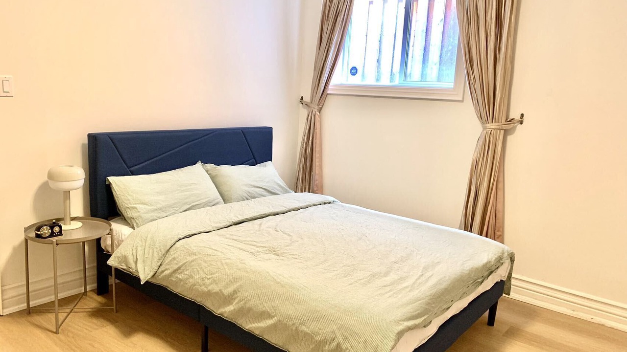 Photo of Bedroom in Willowdale