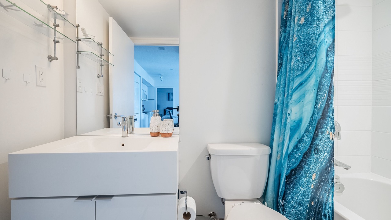 Photo of Bathroom in CityPlace