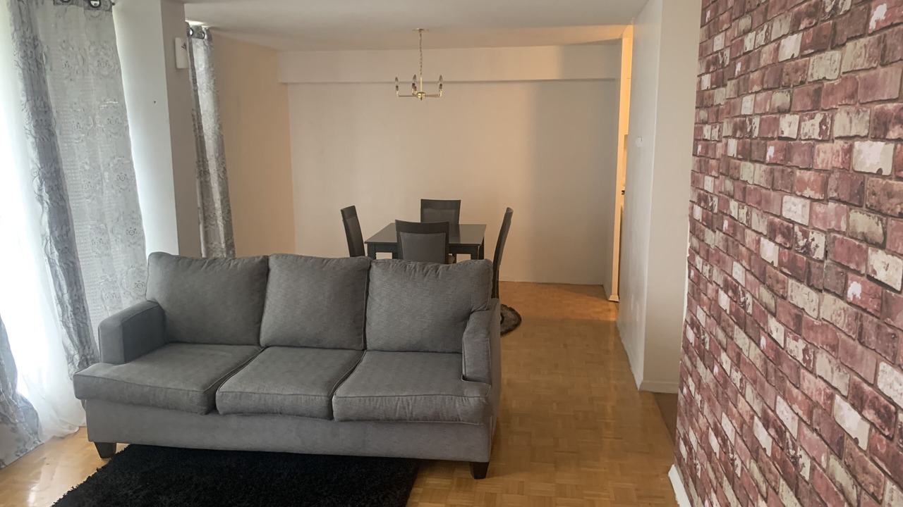 Photo of Livingroom in York University Heights