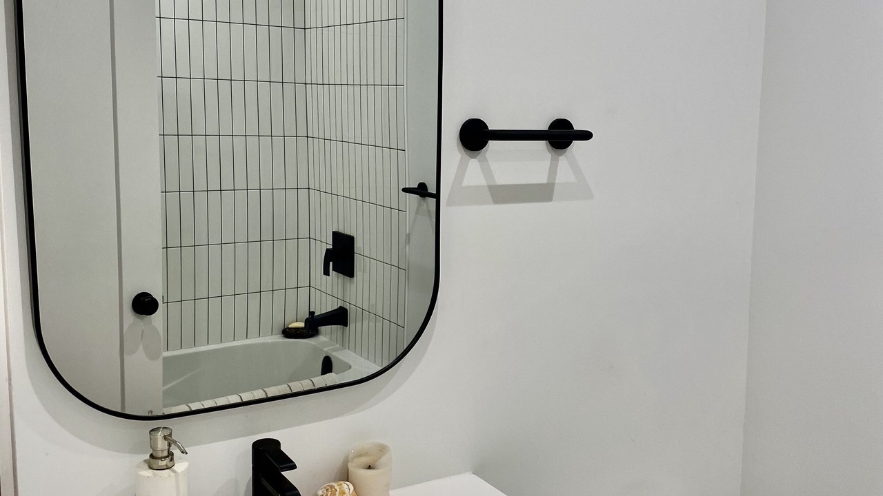 Photo of Bathroom in Parkdale