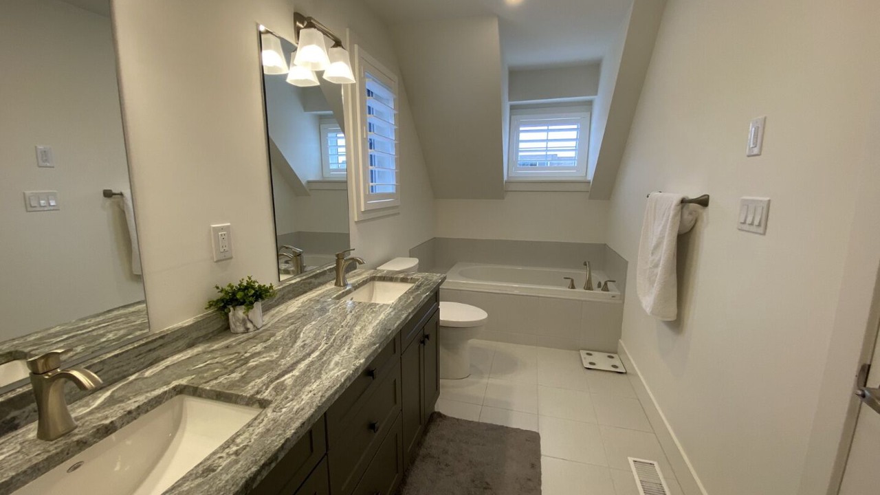 Photo of Bathroom in The Blue Mountains