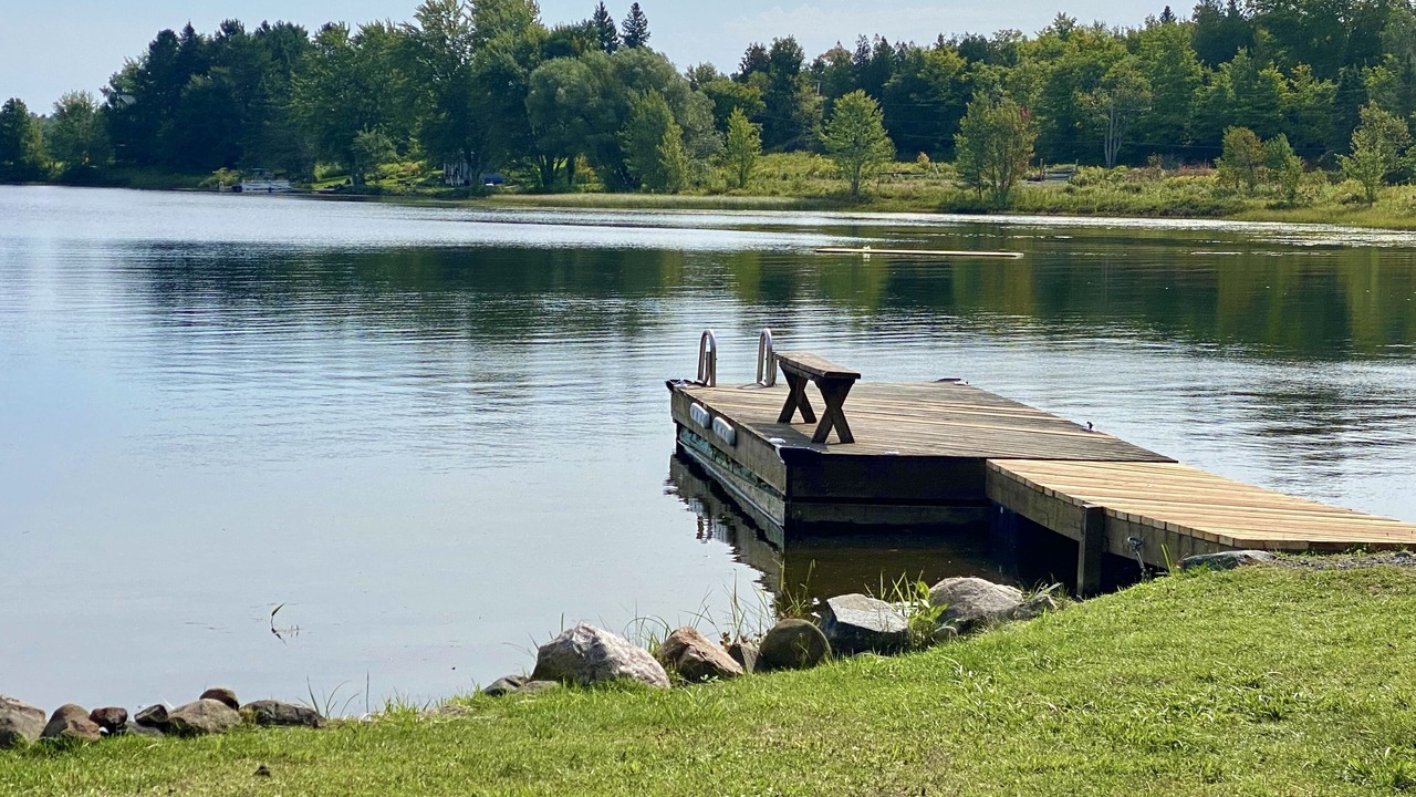 Photo of Outdoor in McKellar