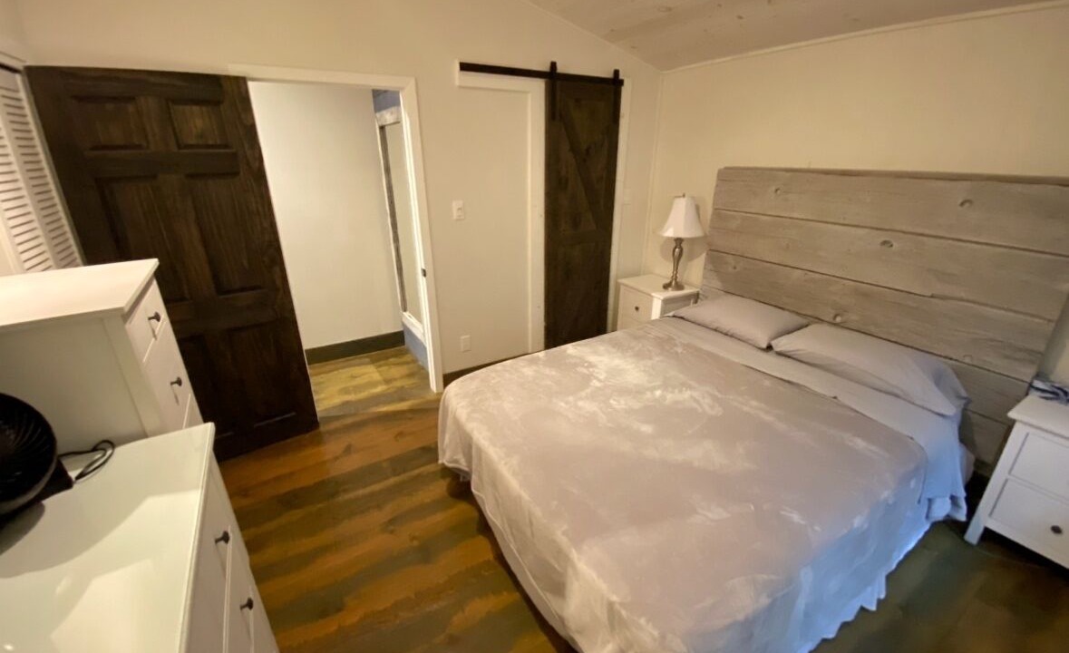 Photo of Bedroom in Bracebridge