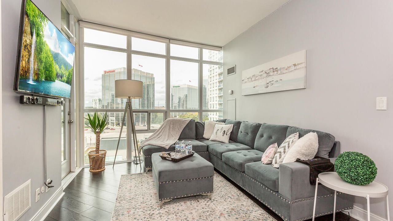 Photo of Livingroom in Downtown Mississauga