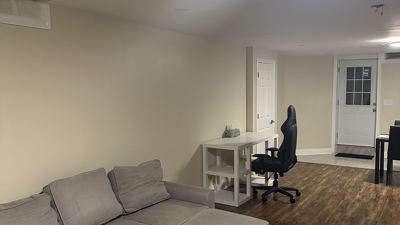 Photo of Livingroom in Churchill Meadows