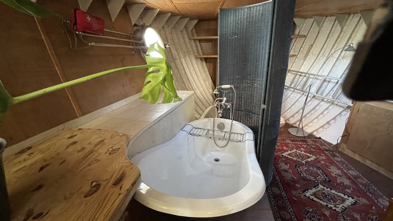 Photo of Bathroom in Asnieres-sur-Seine