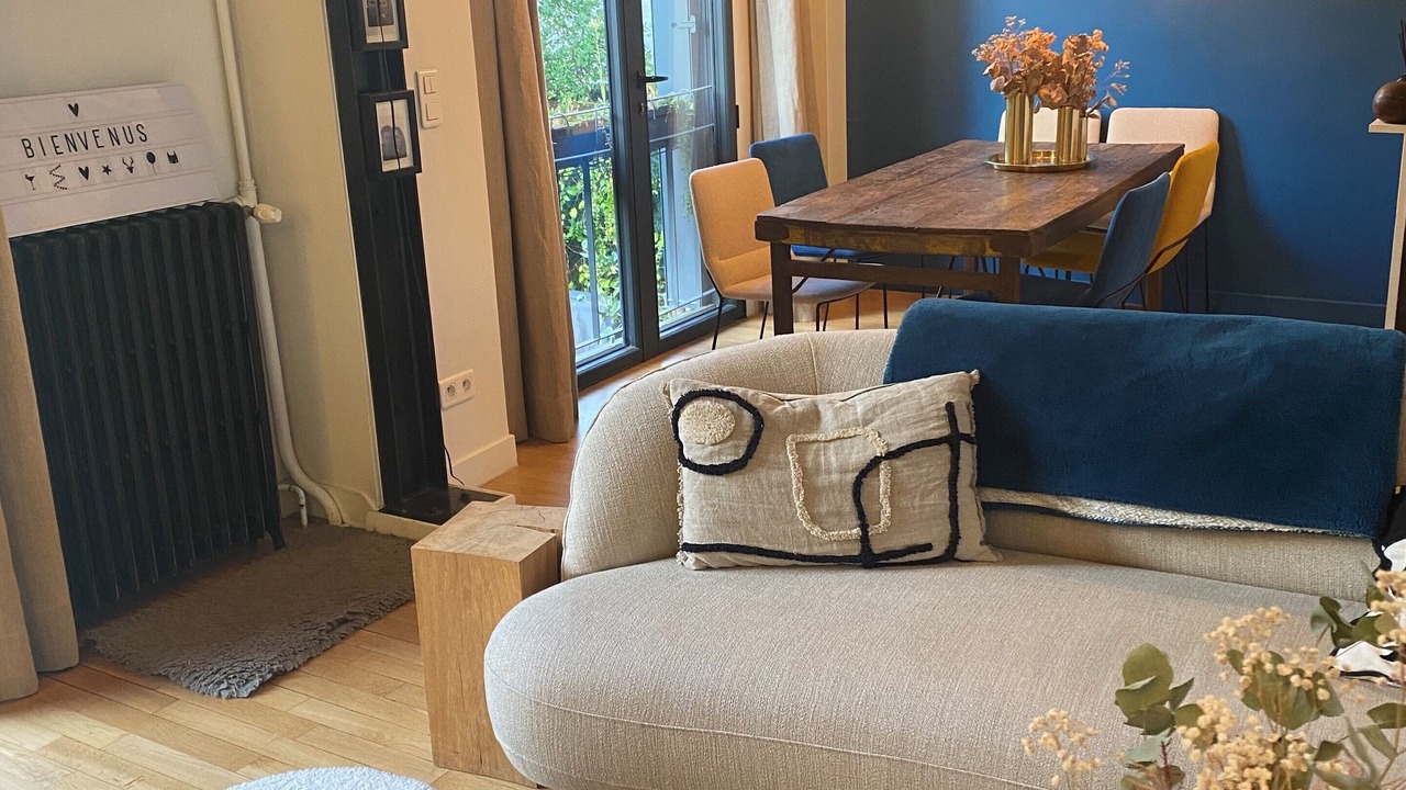Photo of Livingroom in Suresnes
