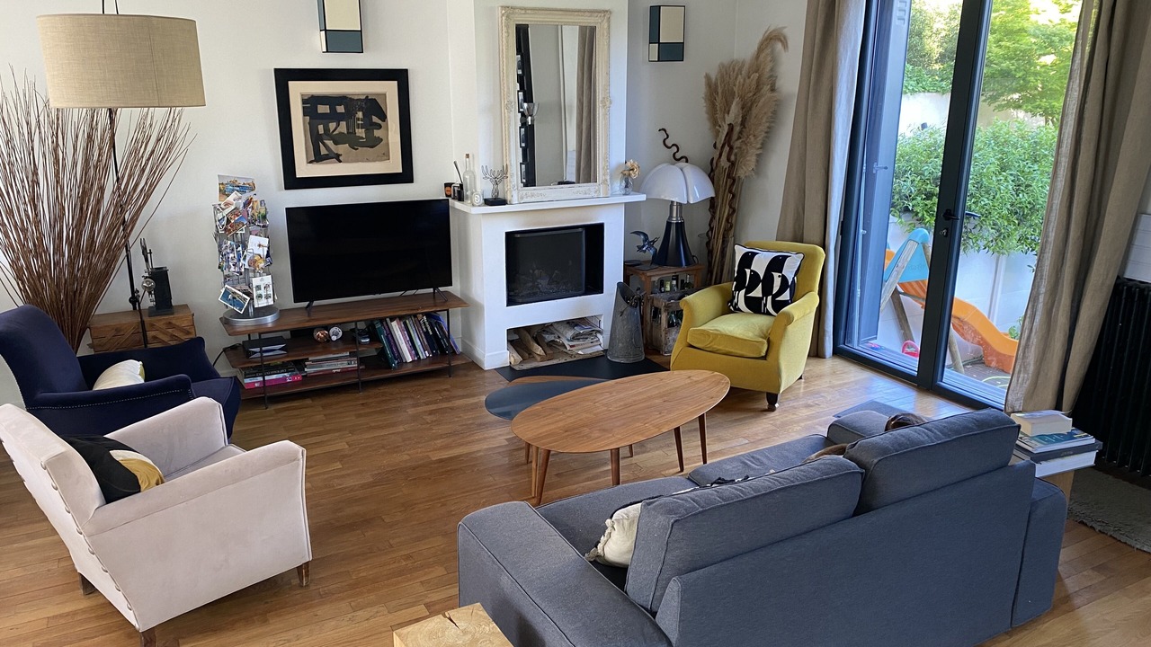 Photo of Livingroom in Suresnes