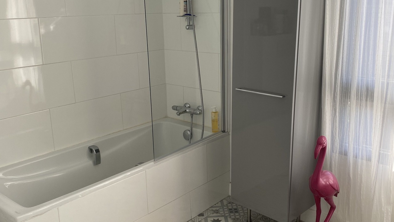 Photo of Bathroom in Suresnes