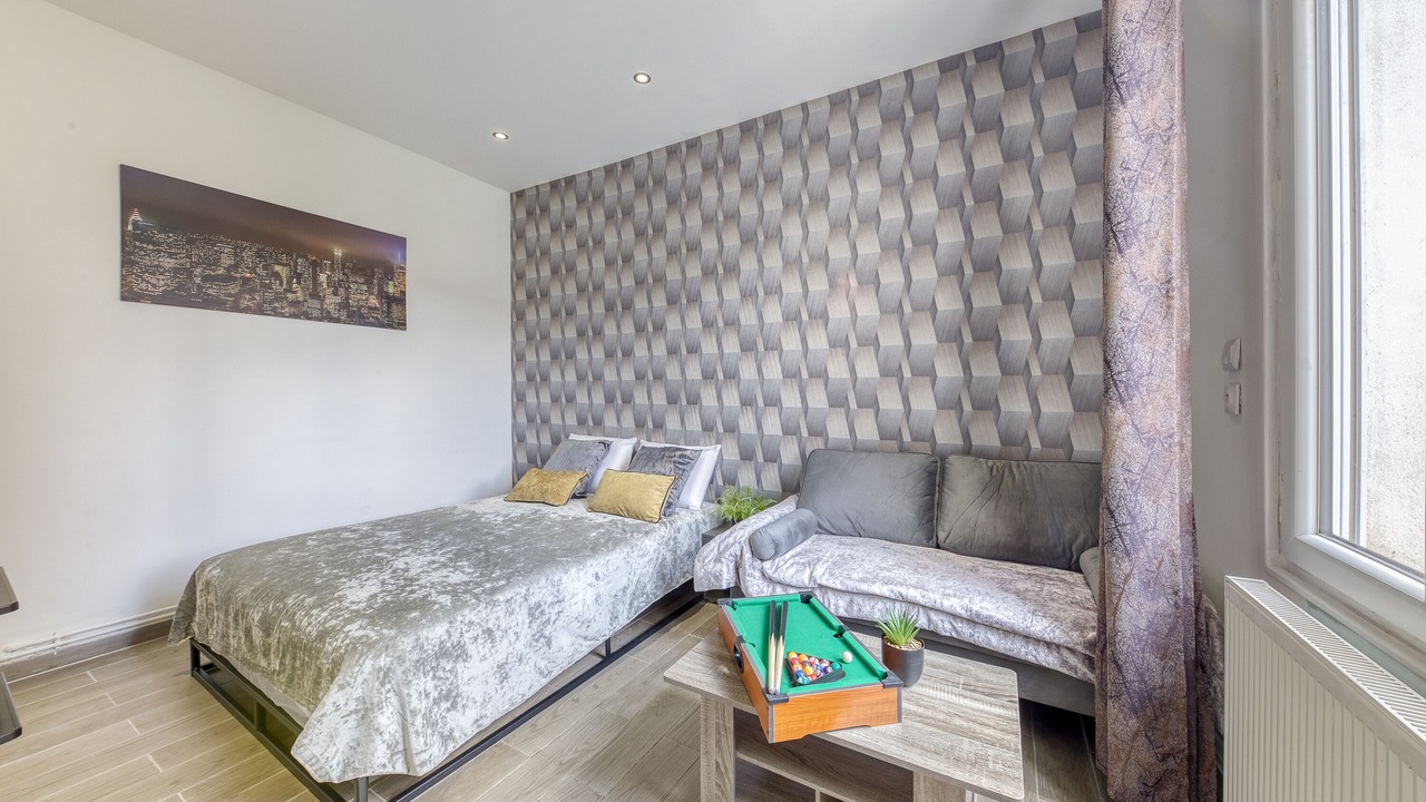Photo of Bedroom in Alfortville