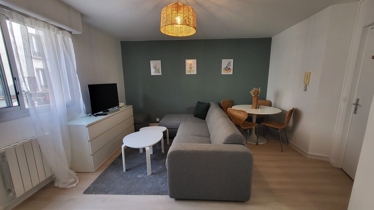 Photo of Livingroom in Quartier de la Chapelle