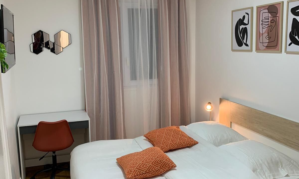 Photo of Bedroom in Bobigny