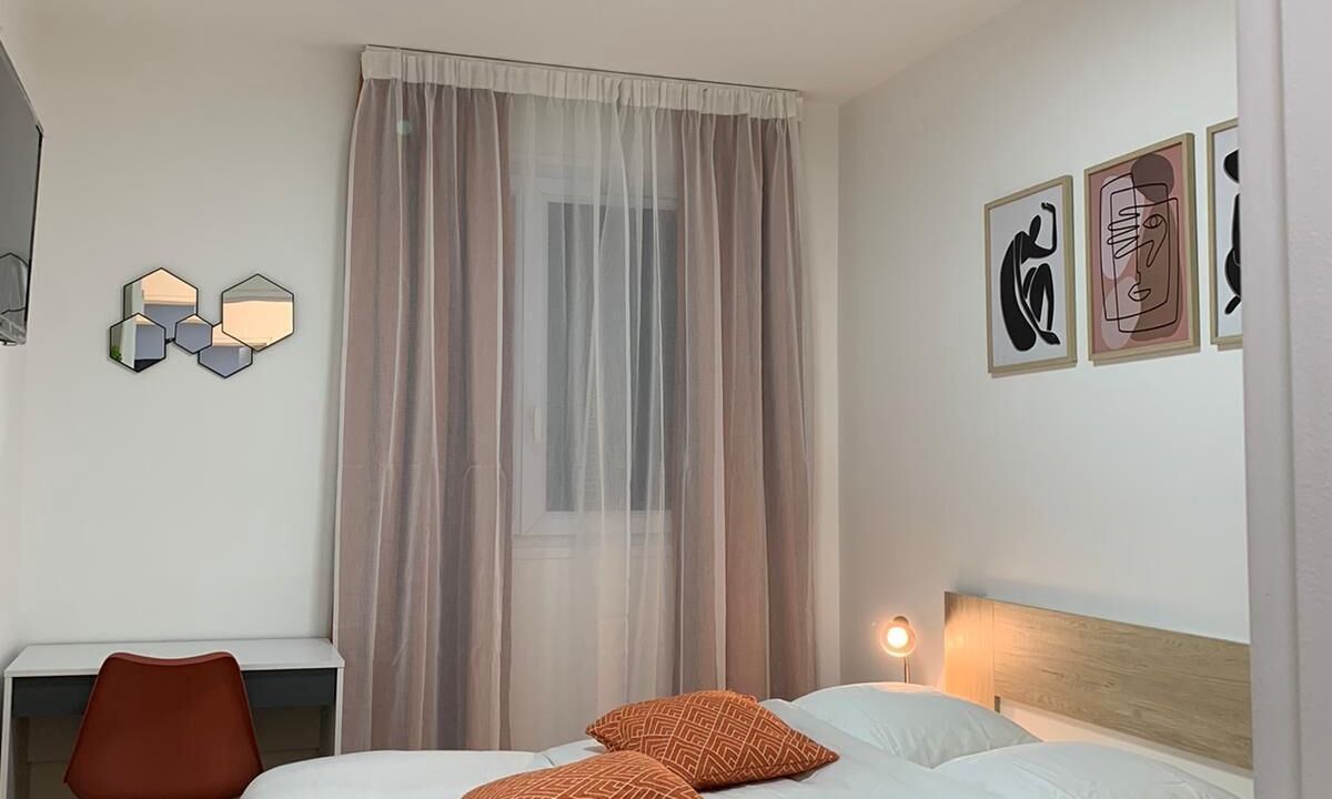Photo of Bedroom in Bobigny