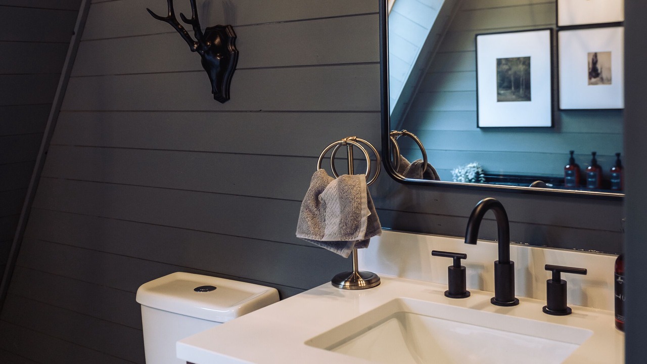 Photo of Bathroom in Machar