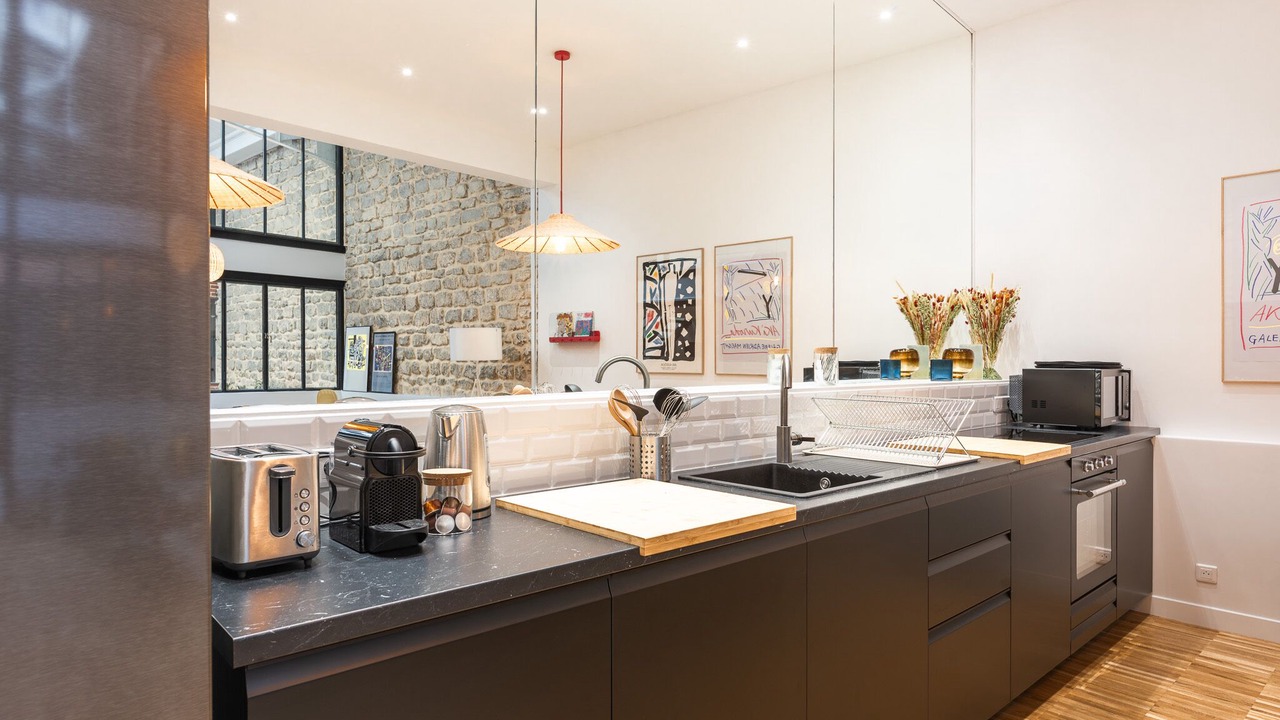Photo of Kitchen in Quartier des Grandes-Carrieres
