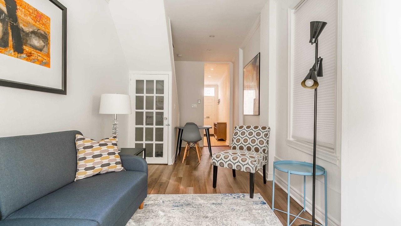 Photo of Livingroom in Yorkville