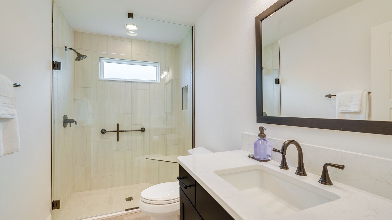 Photo of Bathroom in Okahumpka