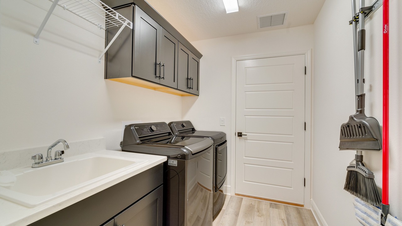 Photo of Bedroom in Okahumpka