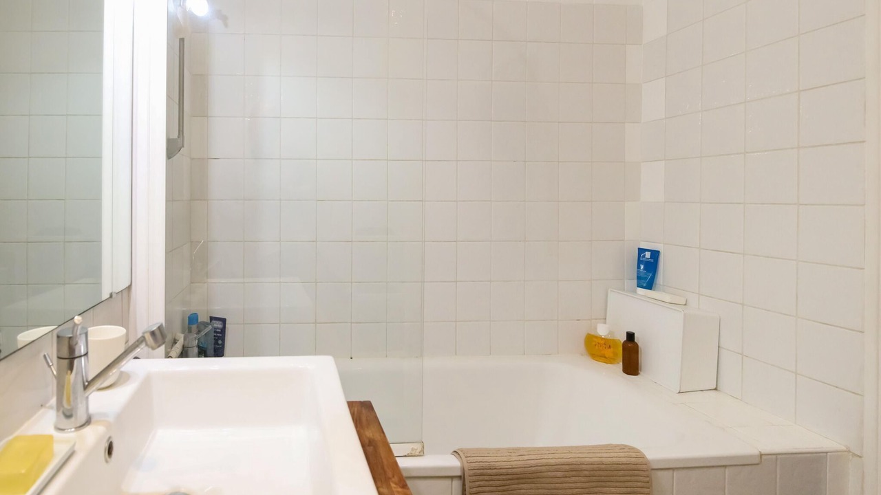 Photo of Bathroom in Clichy
