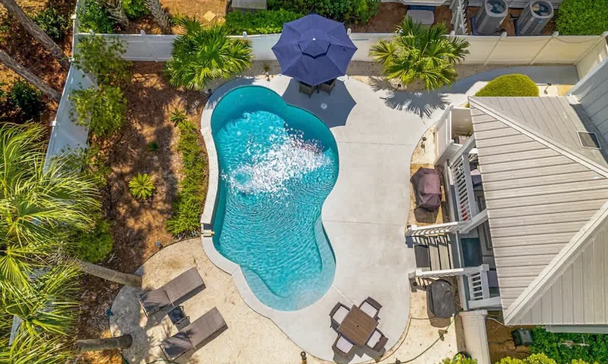 Photo of Outdoor in Emerald Waters Village