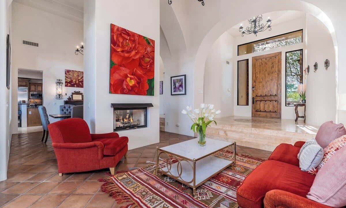 Photo of Livingroom in Rio Verde Foothills
