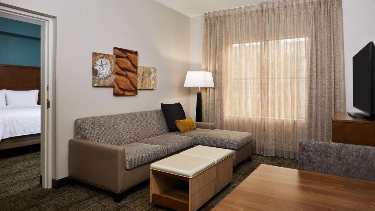 Photo of Livingroom in Airport North