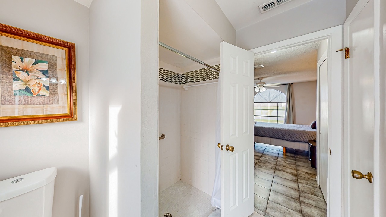 Photo of Bathroom in Indian Ridge