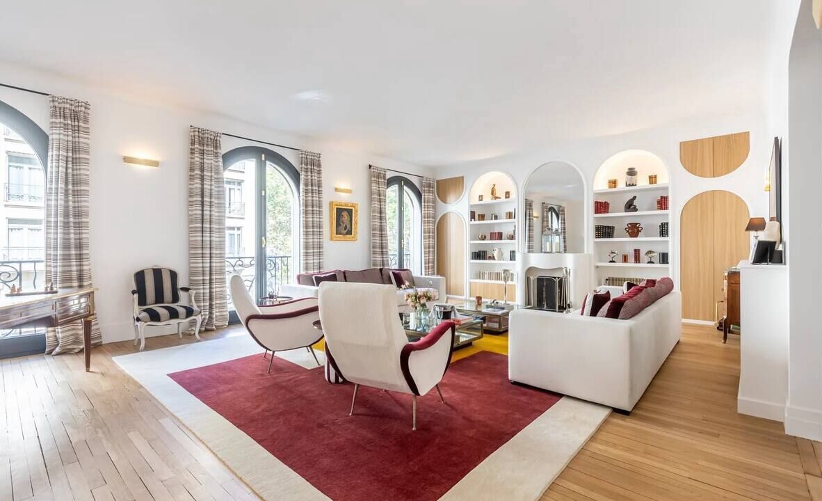 Photo of Livingroom in Faubourg Saint-Germain
