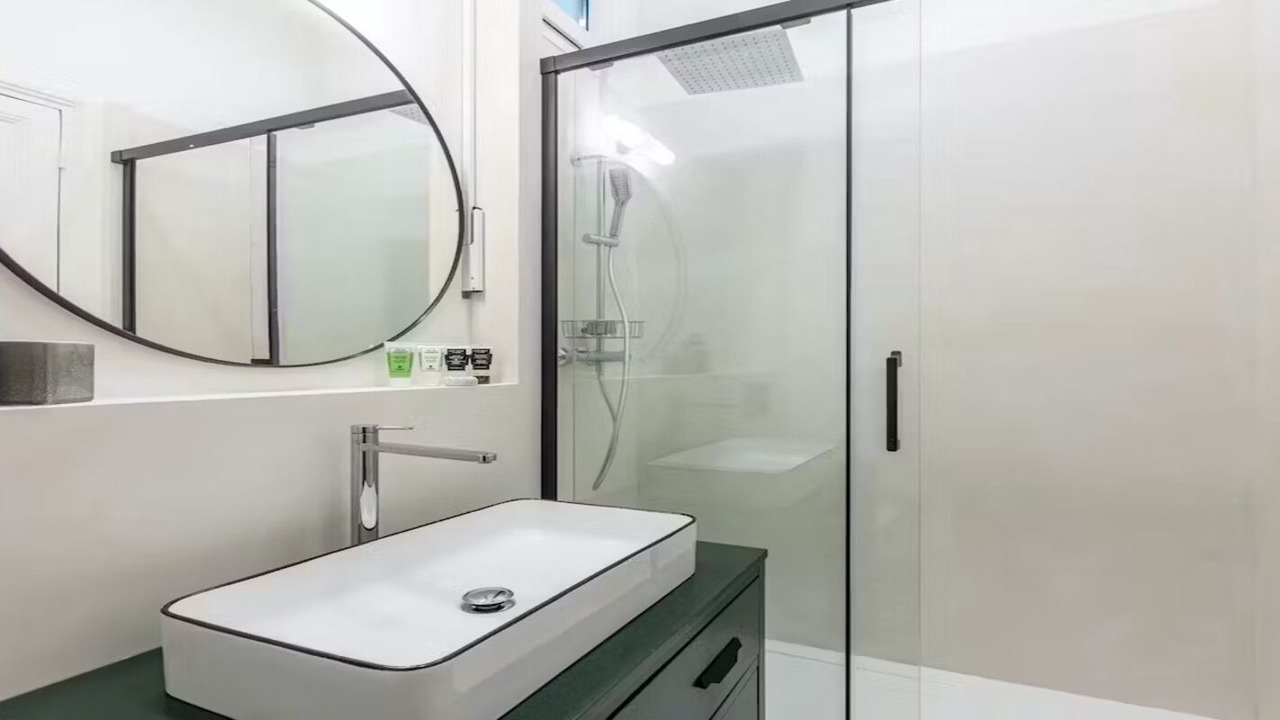 Photo of Bathroom in Faubourg Saint-Germain