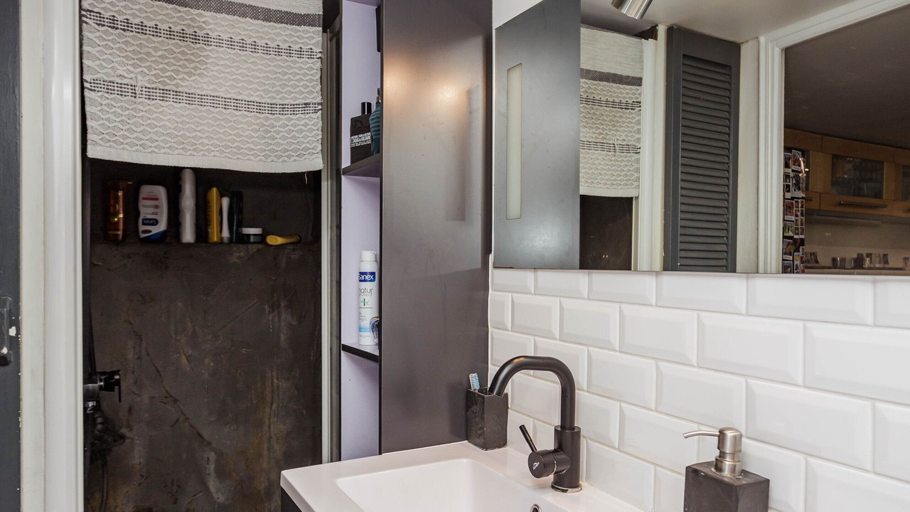 Photo of Bathroom in Belleville