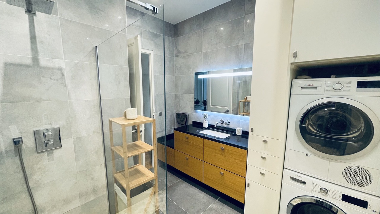 Photo of Bathroom in Necker