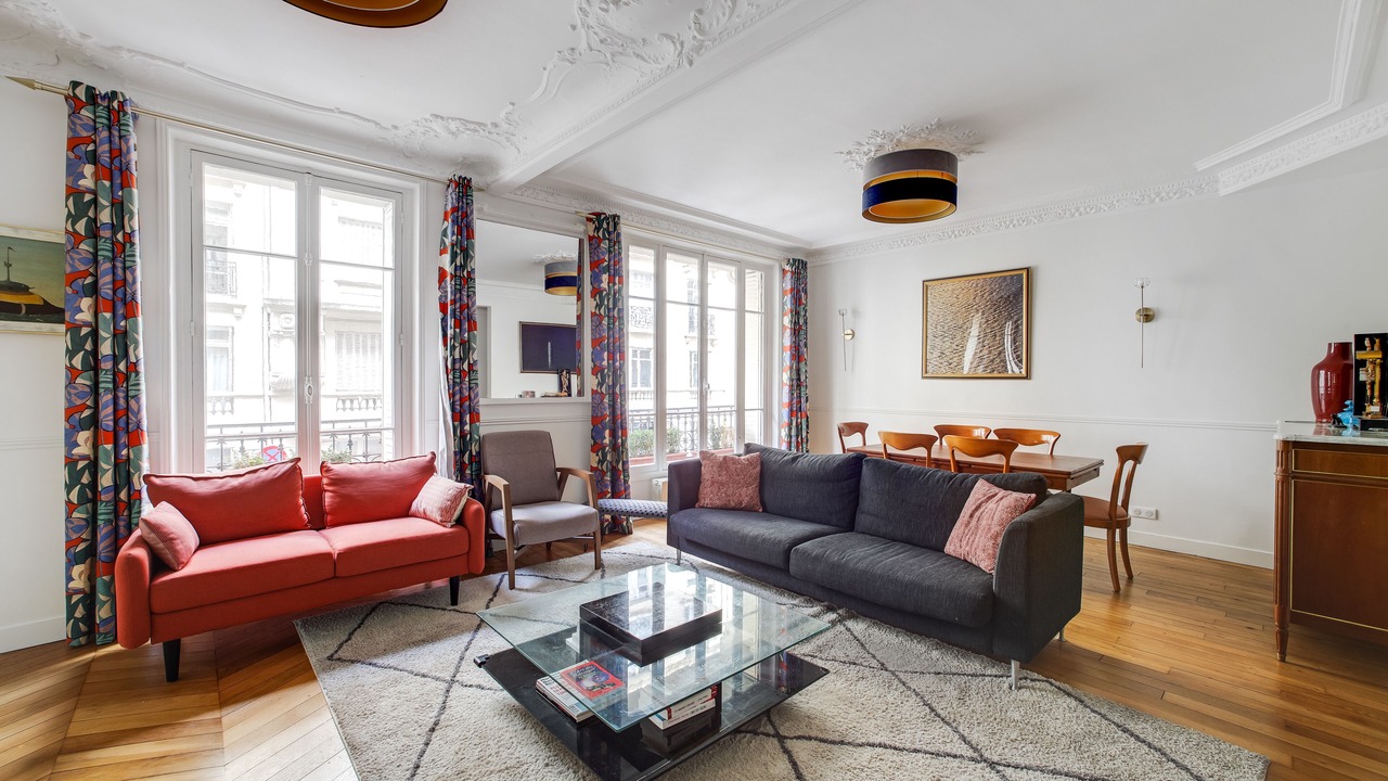 Photo of Livingroom in Quartier de l'Ecole-Militaire