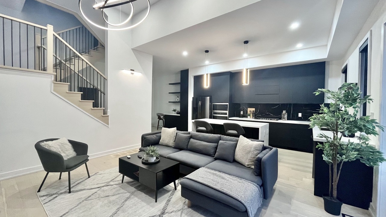 Photo of Livingroom in Mimico