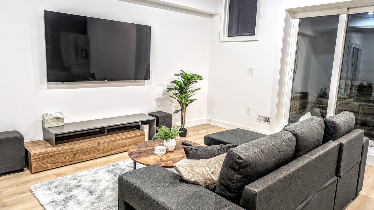 Photo of Livingroom in Mimico