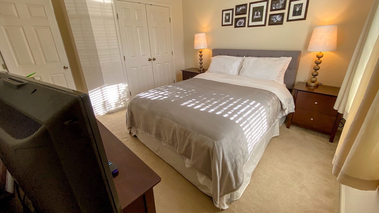 Photo of Bedroom in Trafalgar Village