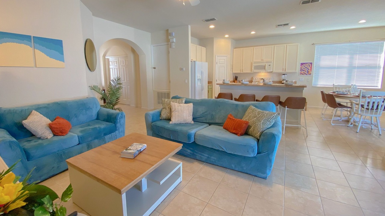 Photo of Livingroom in Trafalgar Village