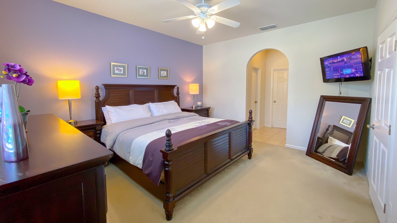 Photo of Bedroom in Trafalgar Village