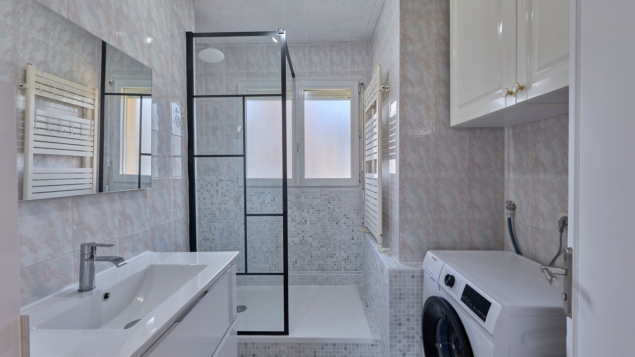 Photo of Bathroom in Champeval