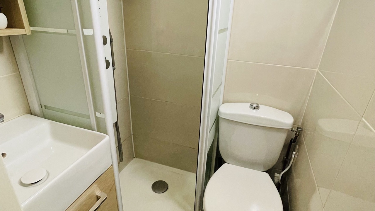 Photo of Bathroom in Les Halles